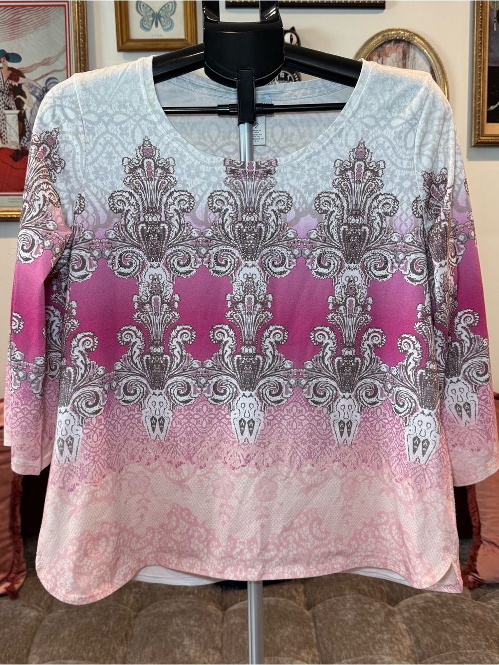 Women's Pink Ombre Y2K Scroll-Print Rhinestone Top